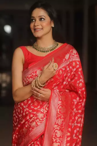 Red silk blend sarees with blouse