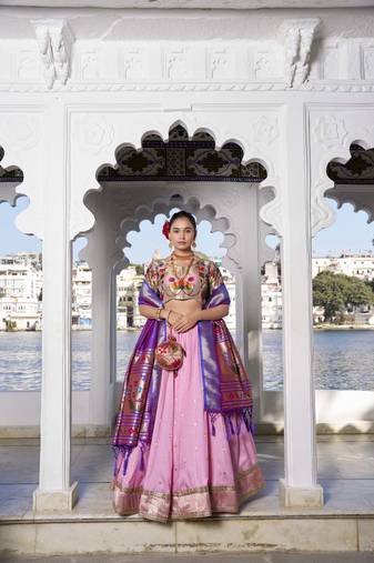 pink Women's Jacquard Silk With Weaving Zari Work Lehenga Choli, Paithani Lehenga Choli