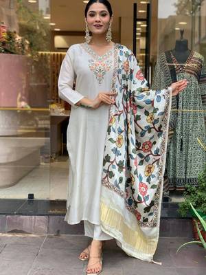Off white viscose chanderi heavy thread embroidery work with printed dupatta kurta pant set 2