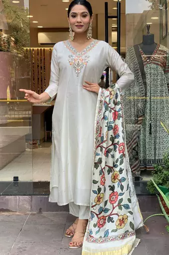 Off white viscose chanderi heavy thread embroidery work with printed dupatta kurta pant set