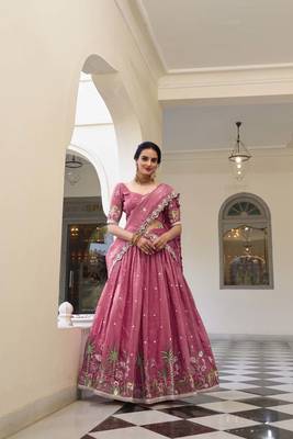 pink Women's Gold Crush With Sequins and Thread Embroidery Lehenga Choli 1