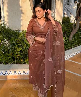 Brown embroidery cotton silk a-line kurta set 1
