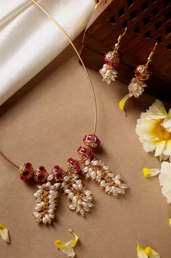 Invisible Necklace Set with Ball Accents and Pearl Danglers