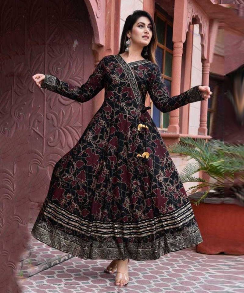 Eskort Creations Black Floral Anarkali Kurta 