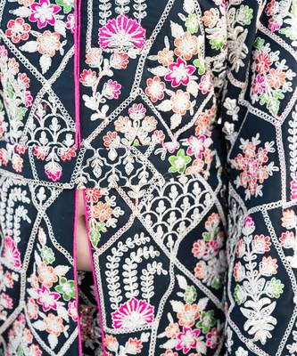 Black embroidered jacket & pant set 3