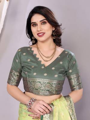 Pista wovenkanchipuram art silk handloom saree with blouse 5