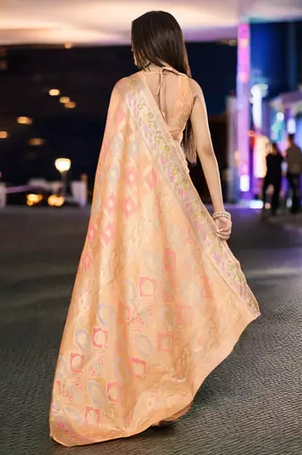 peach organza zari woven saree with unstitched blouse piece