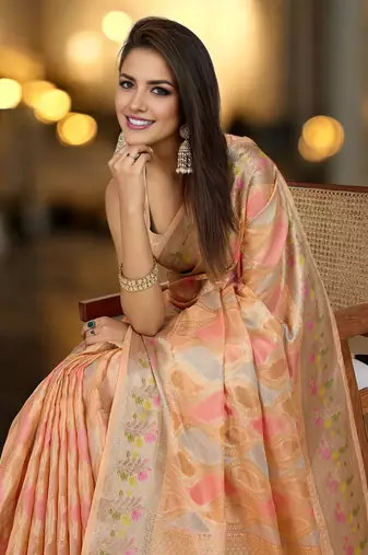 peach organza zari woven saree with unstitched blouse piece