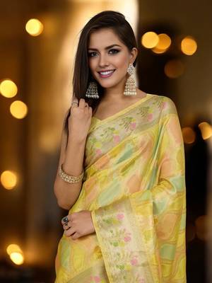 yellow organza zari woven saree with unstitched blouse piece 4