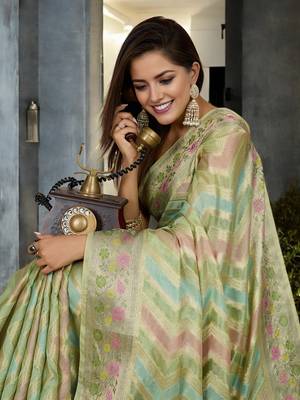 pista organza zari woven saree with unstitched blouse piece 5