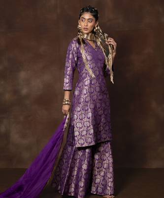 Purple banarsi brocade silk kurta with gharara and organza duppatta 5