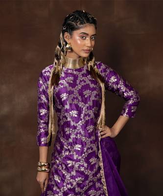 Purple banarsi silk sharara set with organza duppatta 2