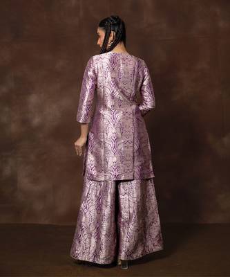 Purple banarsi silk sharara set with organza duppatta 3