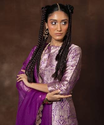 Purple banarsi silk sharara set with organza duppatta 4