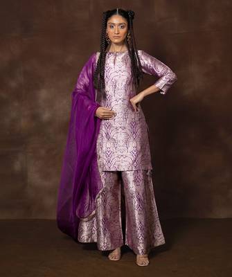 Purple banarsi silk sharara set with organza duppatta 5