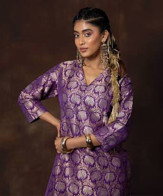Purple banarsi brocade silk kurta set 2