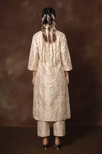 White banarsi brocade silk kurta set