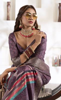 mauve silk blend woven saree with unstitched blouse piece 4