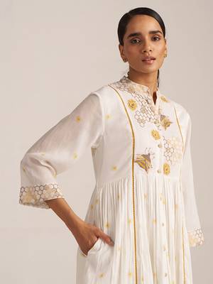 Cream honey bees co-ord set 4