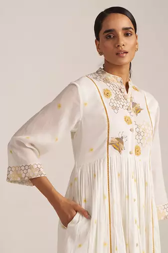 Cream honey bees co-ord set