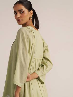 Sage green embroidered co-ord set 5