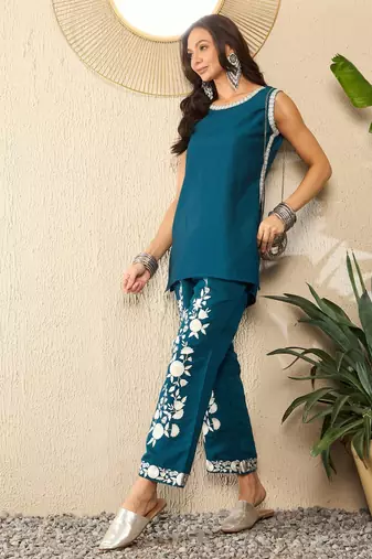 Women blue silk blend solid embroidered high low coord sets