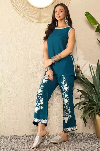 Women blue silk blend solid embroidered high low coord sets