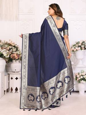 Navy soft litchi art banarasi silk saree 3