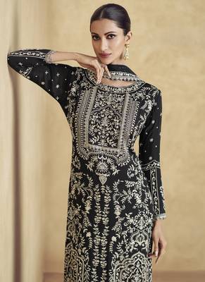 Black chinon silk embroidered palazzo suit 3