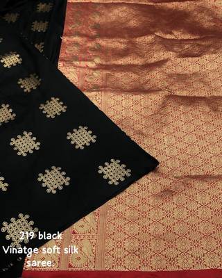 Black silk blend saree with blouse 5