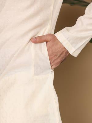 off-white straight viscose silk textured effect kurta 5