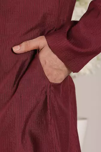 maroon straight viscose silk textured effect kurta