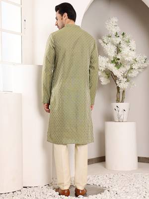 green straight viscose silk textured effect kurta 3