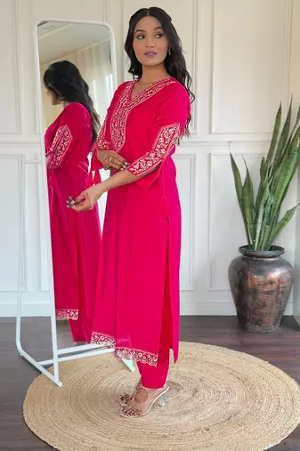 Beautiful Women's Thread work Viscose Straight Kurta Pant and Dupatta Set