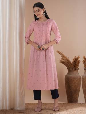 Embroidered cotton dobby kurta with pleating and an in seam pocket. 1