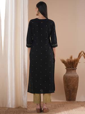 Straight fit cotton kurta in woven zari fabric with zari embroidery and handwork. 2