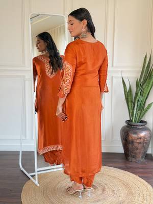 Beautiful Women's Thread work Viscose Straight Kurta Pant and Dupatta Set 2