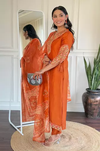 Beautiful Women's Thread work Viscose Straight Kurta Pant and Dupatta Set