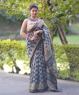 Offwhite maheshwari silk blend saree with blue prints 1
