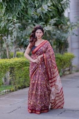 Red maheshwari silk blend floral saree with white pallu 3