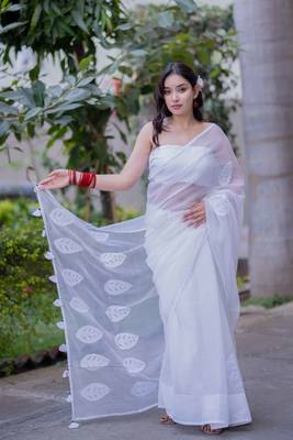 White kota doria saree with white applique work 2