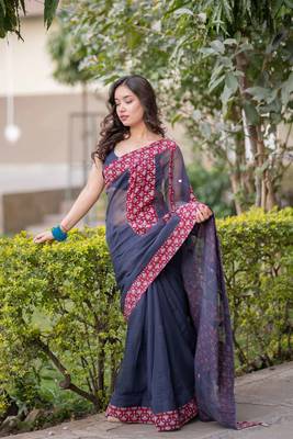 Blue kota doria saree with maroon ajrakh applique work 3