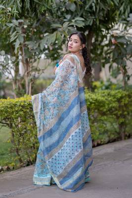 Light blue floral print kota doria saree with stripes on pallu 4