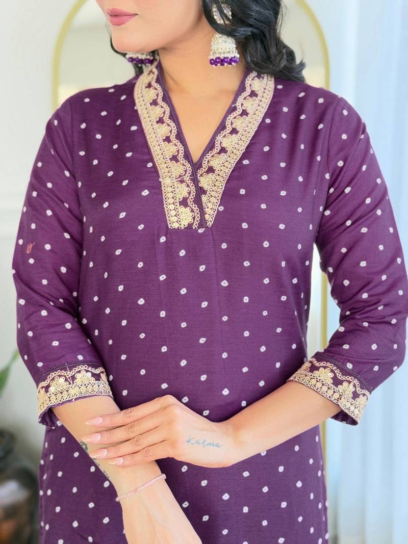 Women Bandhani Vichitra Silk Straight Kurta Pant Dupatta Set