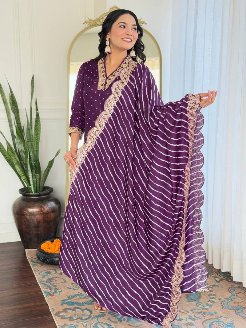 Women Bandhani Vichitra Silk Straight Kurta Pant Dupatta Set