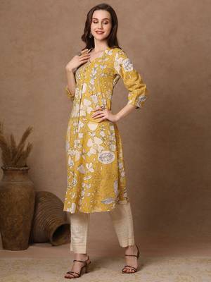 Floral Printed Knee Length Rayon Kurti 3