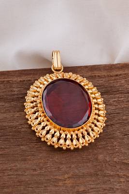  garnet pendant one gram gold 2