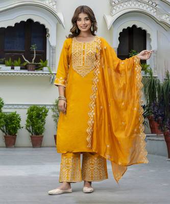 Women's silk blend embroidered kurta palazzo set with organza dupatta 1