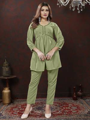 Pista green handwork cotton co-ord set with two pocket 2