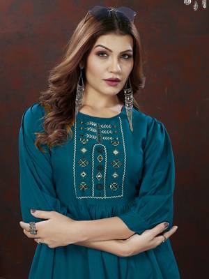 Teal blue handwork cotton co-ord set with two pocket 4